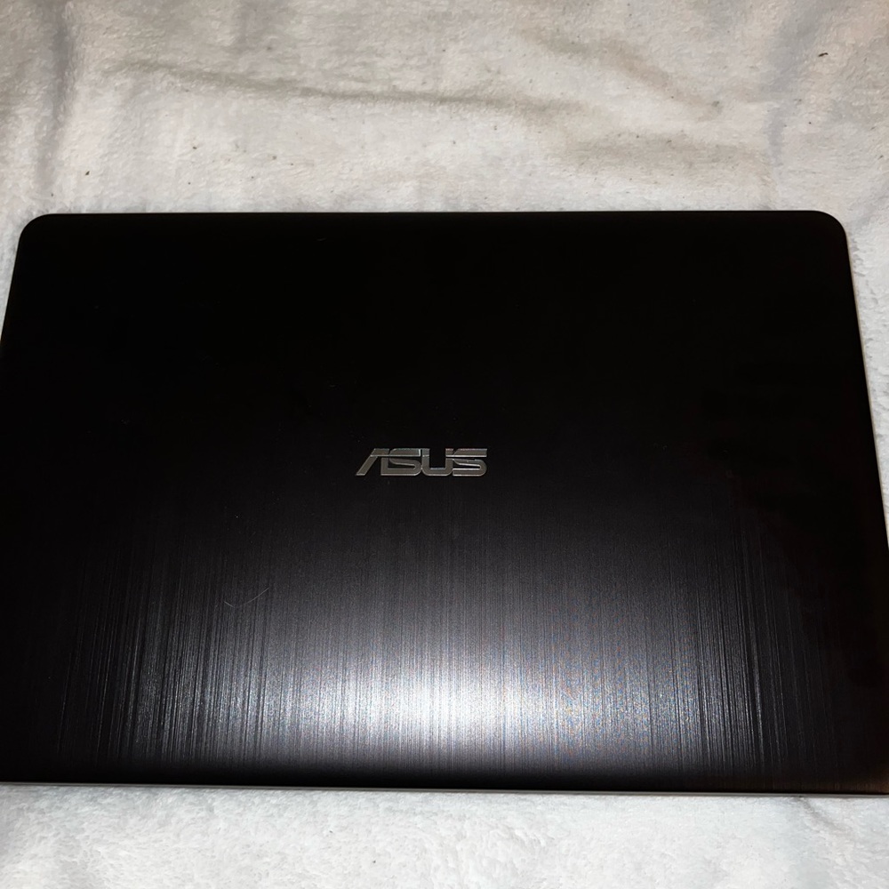 ASUS Laptop